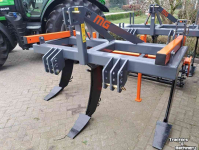 Deep subsoiler Mandam MG 3 2000