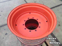 Wheels, Tyres, Rims & Dual spacers Fendt Velgen 10 gaats 15x28 inch