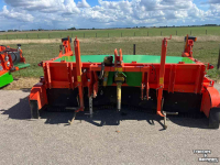 Onion harvester Holaras UM 300F / UR285