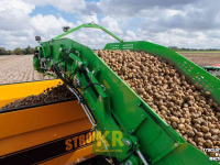 Potato harvester AVR Spirit 9200i Aardappelrooier Demo