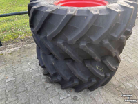 Wheels, Tyres, Rims & Dual spacers Trelleborg 600/65R28 TM800 90% op 10 gaats velgen