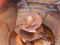 Vertical feed mixer Trioliet Triomix1-1200 Triomix TM12 zelfladende voermengwagen snijbord bewegende messen