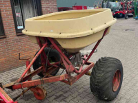 Fertilizer spreader Vicon Kunstmeststrooier, onderstel, banden, diversen