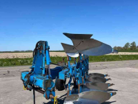 Ploughs Lemken Opal 140