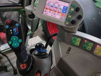 Tractor Fendt 820 vario tms