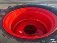 Wheels, Tyres, Rims & Dual spacers Trelleborg 710/60R42+600/60R30 op Fendt velgen 10-gaats