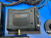 GPS steering systems and attachments Trimble NAV controller II, AG-25, TM-200, AG-815, Pulse Sierra modem wireless