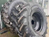 Wheels, Tyres, Rims & Dual spacers Bargam 380/85 R28 + 380/85 R36 Grimac Wielen / Banden
