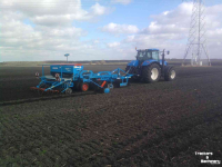 Seed Drill Combination Lemken Thorit 8/300 + Saphir 7/300 zaaicombinatie