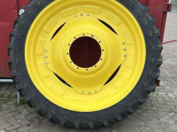 Wheels, Tyres, Rims & Dual spacers  Set 270/95R54 Kleber Cropker op JD verstel velg