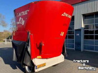 Vertical feed mixer Trioliet Solomix 1-ZK 12 Voermengwagen