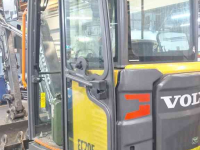 Excavator tracks Volvo Volvo EC20E rupskraan excavator