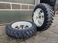 Wheels, Tyres, Rims & Dual spacers  Dubbellucht Michelin 380/90R46, Agribib Molcon