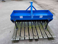 Spike roller  Gazonbeluchter/ prikrol 125 cm