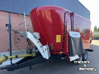 Vertical feed mixer Peecon Biga VME-240 Voermengwagen