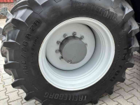 Tractor Massey Ferguson MF 6715S Dyna-VT Efficient
