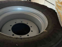 Wheels, Tyres, Rims & Dual spacers Alliance VF 710/50 R26.5 complete wielen