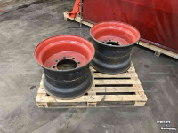 Wheels, Tyres, Rims & Dual spacers  16.00x22.5 Velgen | Rood