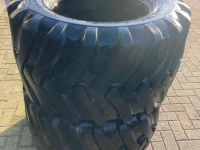 Wheels, Tyres, Rims & Dual spacers Alliance 550/45R22.5
