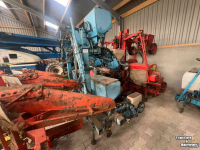 Potato planter Monosem 6 rijige Maispoter Maiszaaier Mais poter zaaier