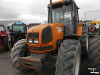 Tractor Renault temis 650