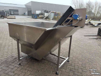 Other conveying equipment and accessories  Natte bunker elevator, RVS