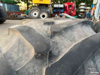 Wheels, Tyres, Rims & Dual spacers Trelleborg 600/65R28 set gebruikt