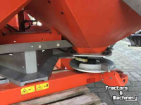 Fertilizer spreader Rauch Axis 30.1