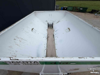 Other lawn and garden equipment and accessories  Dakota Turf Tender 414 Zandstrooier Bezandingsmachine