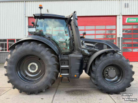 Tractor Valtra Q265
