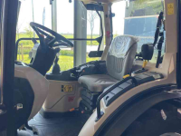 Tractor Case-IH Quantum N smalspoor met grote cabine en vlakke vloer