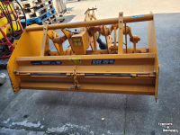 Spader machine Selvatici spitmachine 1606 VJ