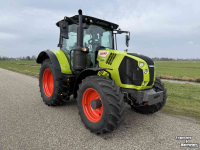 Tractor Claas Arion 530