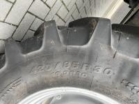 Tractor Case-IH Farmall 75A Rops