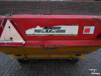 Sweeper STH gazonveegmachine