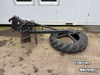 Feed sweeper wheel  bandenschuif