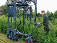 Other tree cultivation equipment and accessories  snoeimachine steekmachine buxusknipper rondsteekmachine