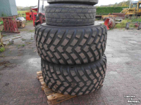 Wheels, Tyres, Rims & Dual spacers BKT 580/65r22,5 en 340/65r18