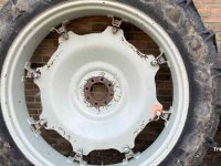 Wheels, Tyres, Rims & Dual spacers Kleber 9.5R32 + 12.4R46