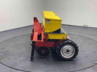 Overseeder Vredo DZ125.10