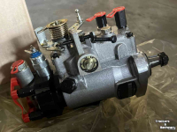 Backhoe New Holland Brandstofpomp Laad/Graaf  Parts nr:87840745