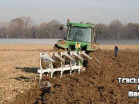 Ploughs Kramer ERMO Ploeg diepploeg On land Eco diep ploeg