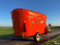 Vertical feed mixer Kuhn Profile 20.2 CS