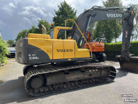 Excavator tracks Volvo EC180BLC
