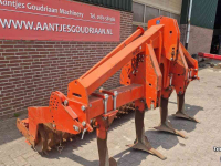 Deep subsoiler Kuhn Cultisoil DC 301 Diepwoeler