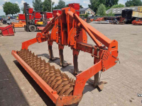Deep subsoiler Kuhn Cultisoil DC 301 Diepwoeler
