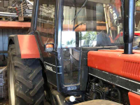 Tractor Case-IH 1056