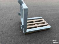 Other transport and industrial equipment and accessories Qmac Palletdrager