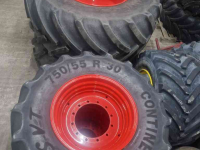 Wheels, Tyres, Rims & Dual spacers Continental 900/60R38 & 750/55R30 SFT op Fendt velg !