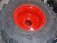 Wheels, Tyres, Rims & Dual spacers Continental 900/60R38 & 750/55R30 SFT op Fendt velg !